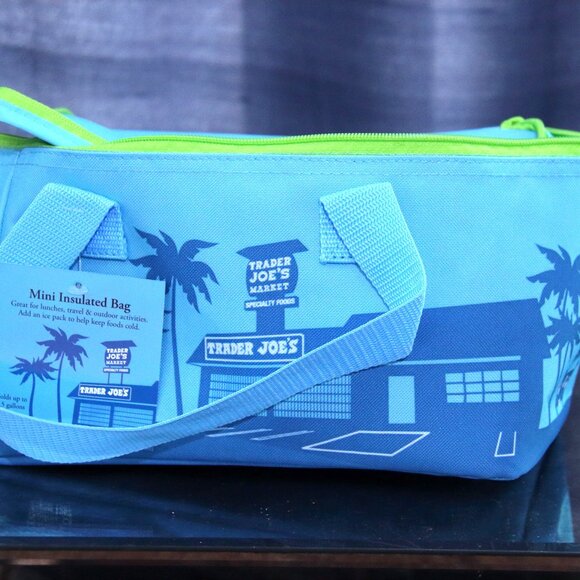 Trader Joes Mini Insulated Bag – Blue - Picture 1 of 1